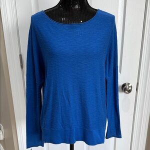 Blue Long Sleeve Vince Top Medium